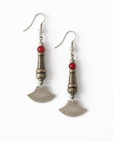 Boho silver tone fan drop earrings with red bead detail – Planet Retro NZ