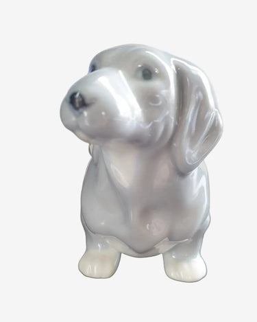 Grey porcelain dachshund figurine with gloss glaze – Planet Retro NZ