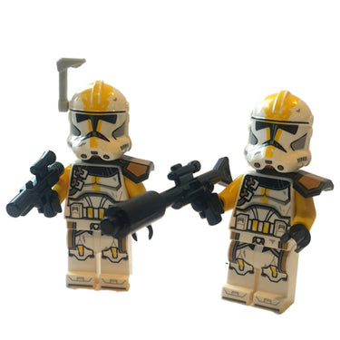 Lego 327th Clone Trooper minifigure pair with antenna trooper and long rifle from set 75431