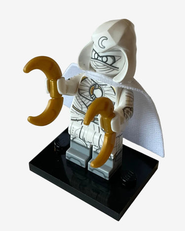 Lego Moon Knight Minifigure Marvel Series 2 71039 with white suit and cape
