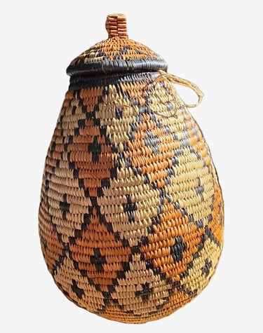 Zulu lidded basket by Lettie Buthelezi