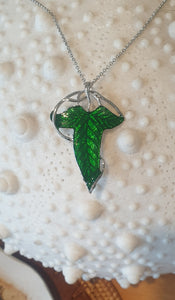 Lord of the Rings - Elven Leaf Necklace/Brooch