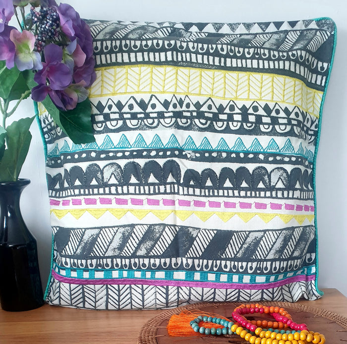 Vintage Retro Ethnic Print Cushion Cover