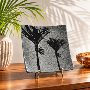 Vintage Painted Pacific Pottery NZ Nikau Palm Plate
