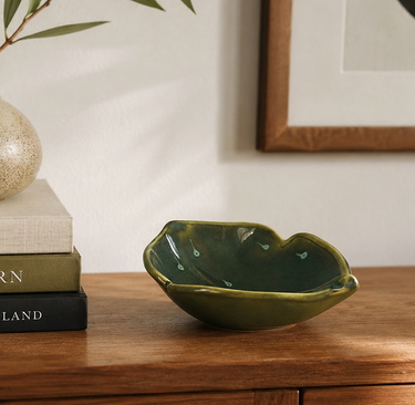 McGlashen Pottery NZ Green Leaf Dish