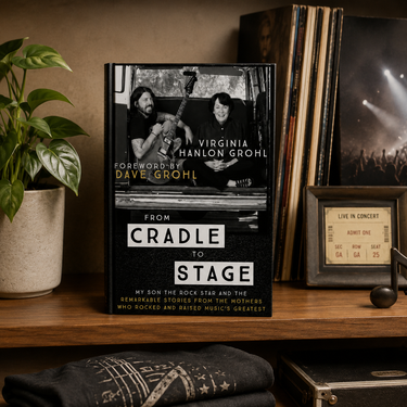 Front cover of From Cradle to Stage by Virginia Hanlon Grohl featuring Dave Grohl and Virginia Hanlon Grohl on the cover.