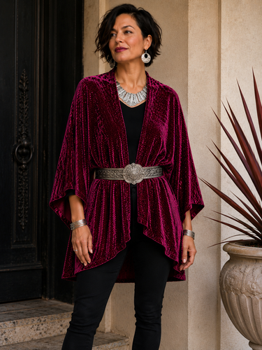 Planet Retro Throw Cape – Berry Velvet (OSFM)