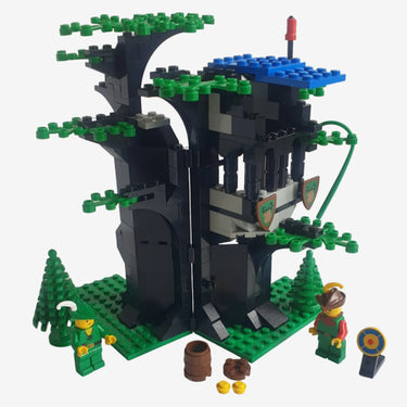 Lego Legoland Forestmen's Hideout #6054 (1988)