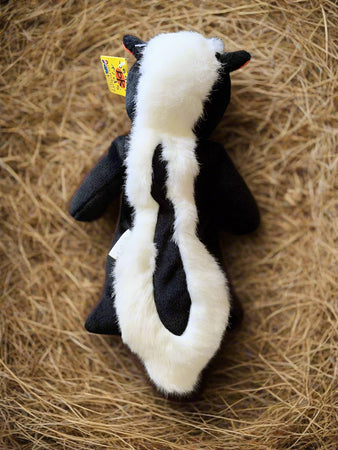 BK Beanie Kids Bear - Stinky the Skunk Bear (2003) New Vintage Toys Planet Retro NZ 3