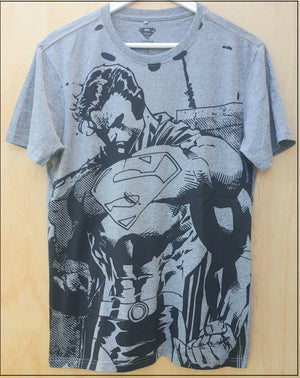 Superman Ripped T-Shirt (4XL available)