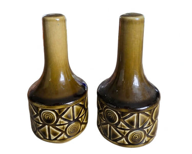 Vintage Beswick Zorba salt and pepper shaker pair in olive green glaze with geometric relief decoration, product photograph 1