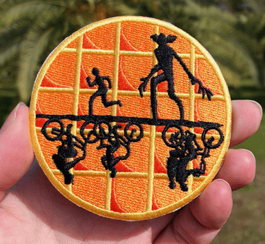 embroidered-patch-stranger-things-orange-planet-retro-nz