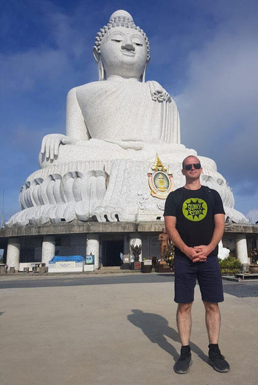 sunny otaki white t-shirt planet retro nz new vintage clothing nz 4